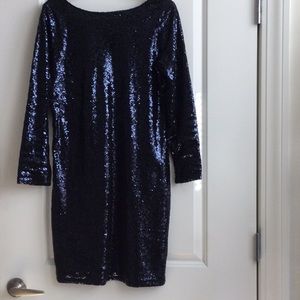 Fabulous blue sequins party dress!